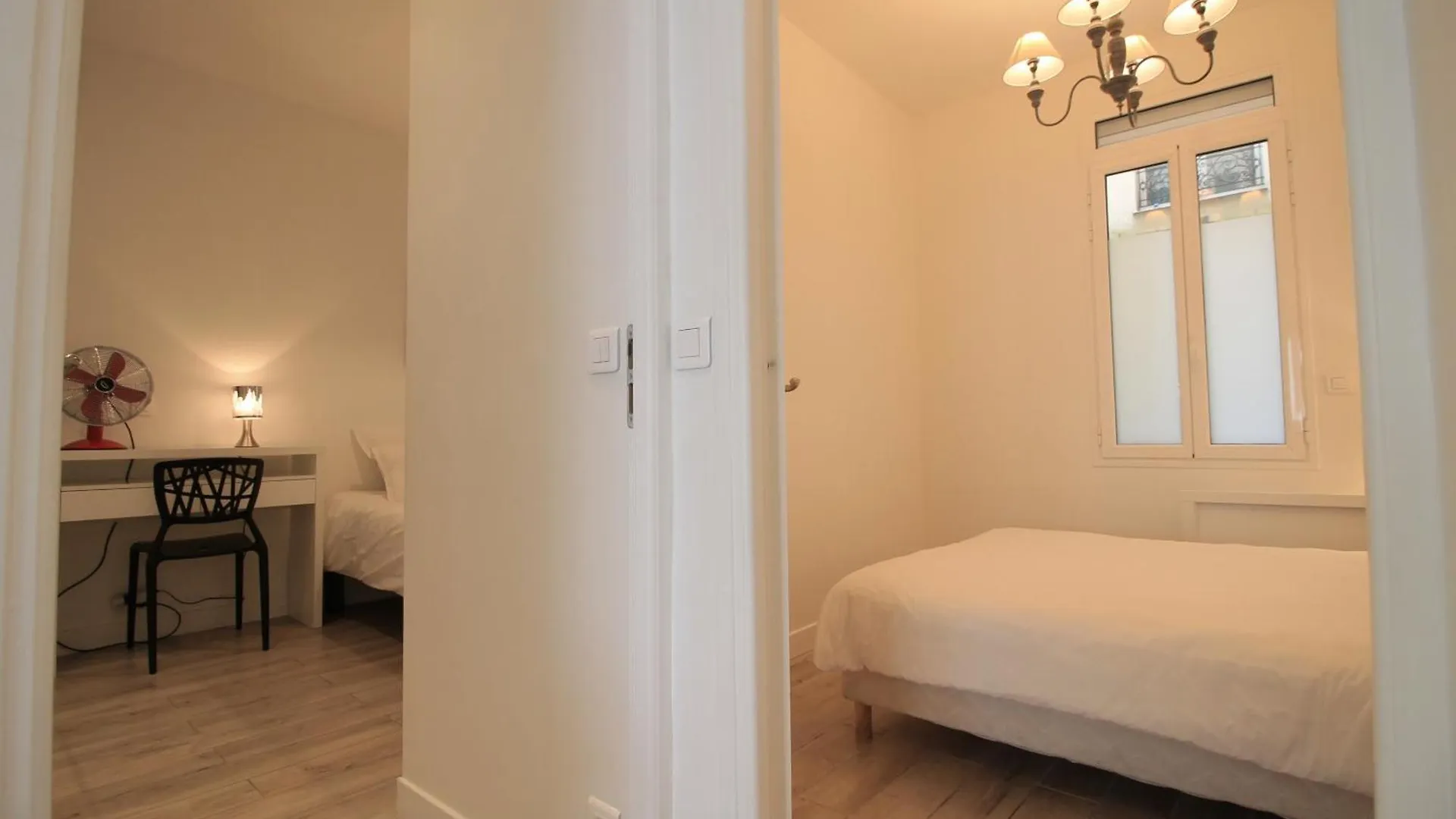 Cozy Select Apartament *