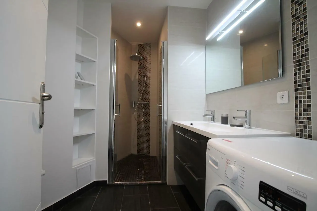 Cozy Select Apartament *